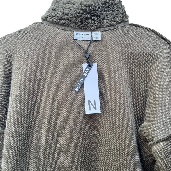 Noisy May Khaki Lea Teddy Long Sleeve Pullover Women's Size L - Picture 11 of 11
